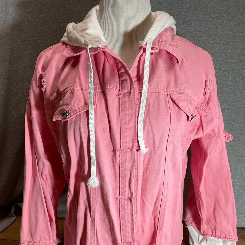 NWT- Lightweight hooded jacket